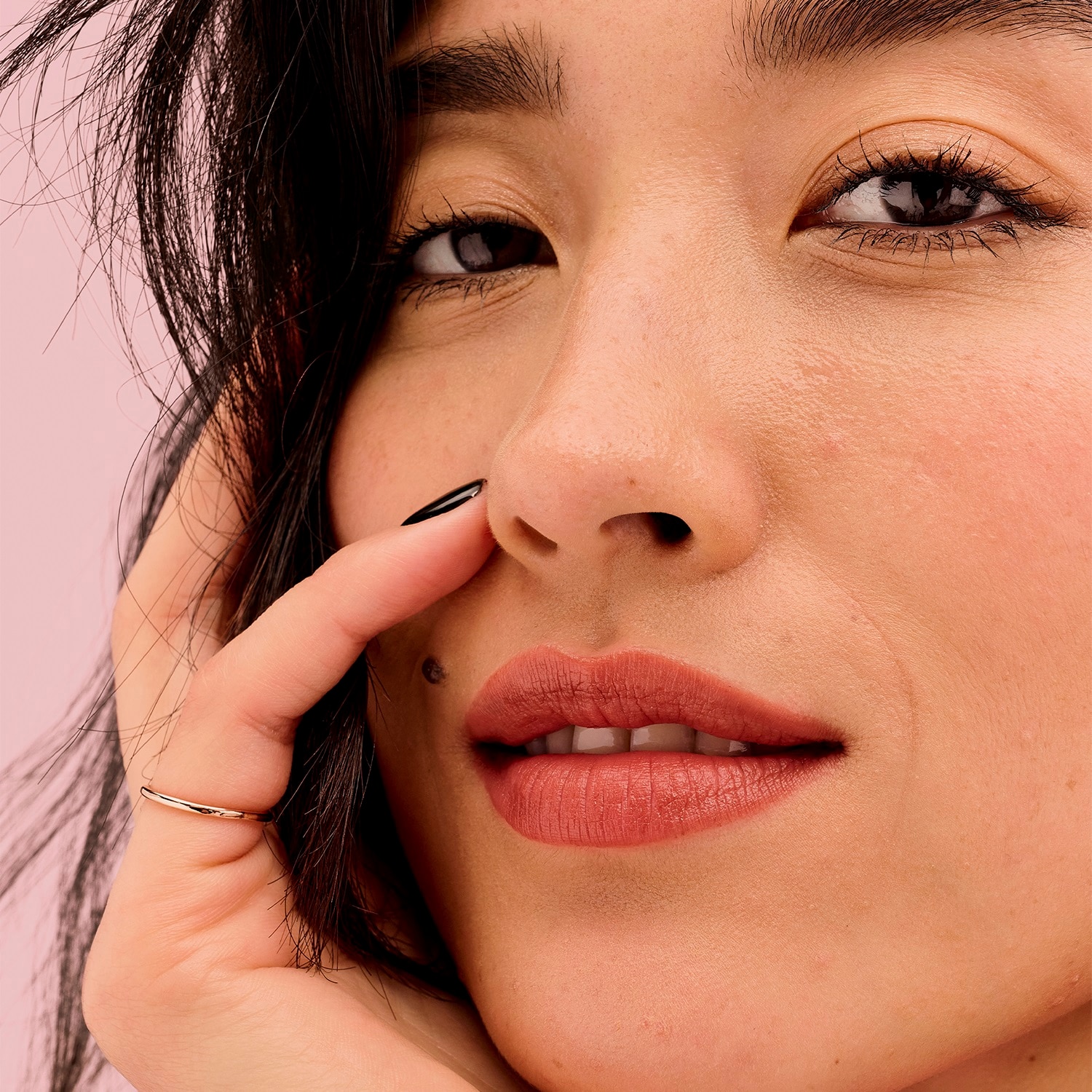 PLUSHTINT VELVET (TINTA HIDRATANTE PARA LABIOS CON ACABADO MATE)